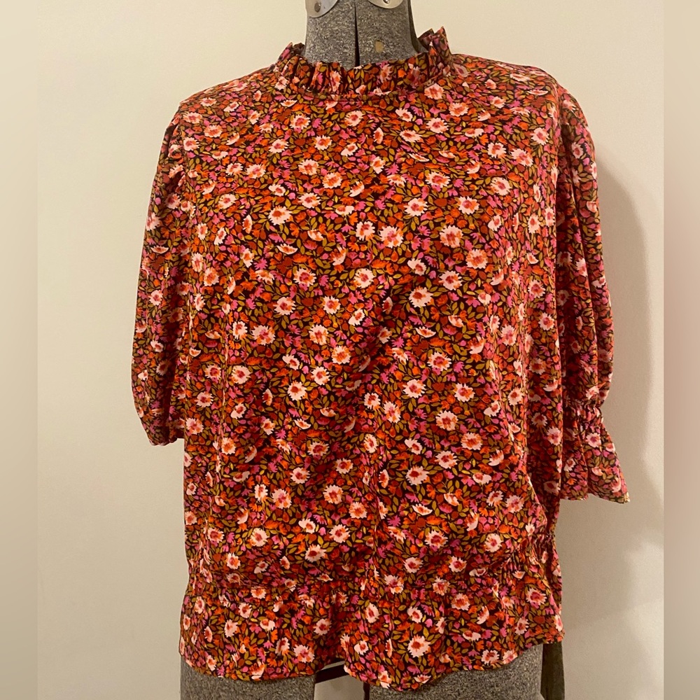 High neck puff sleeve blouse